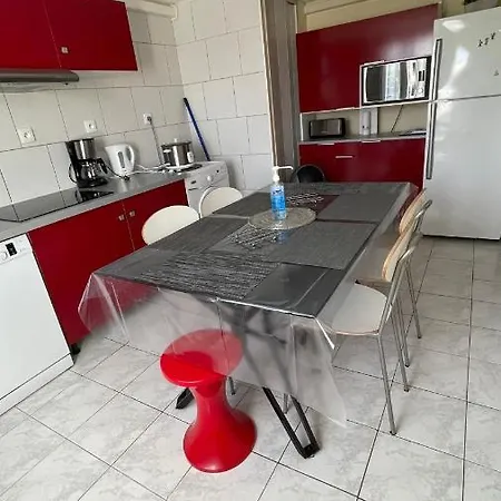 Belle Maison Avec Jardin Rdc T3 De 70m2 Ou Cure Thermale Apartment Rochefort (Charente-Maritime)