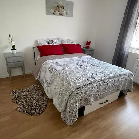 Belle Maison Avec Jardin Rdc T3 De 70m2 Ou Cure Thermale Apartment Rochefort (Charente-Maritime)