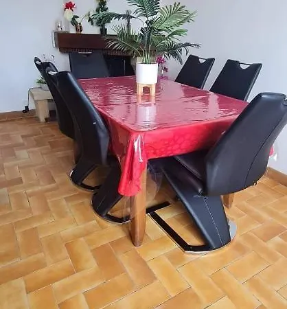 Belle Maison Avec Jardin Rdc T3 De 70m2 Ou Cure Thermale Apartmán