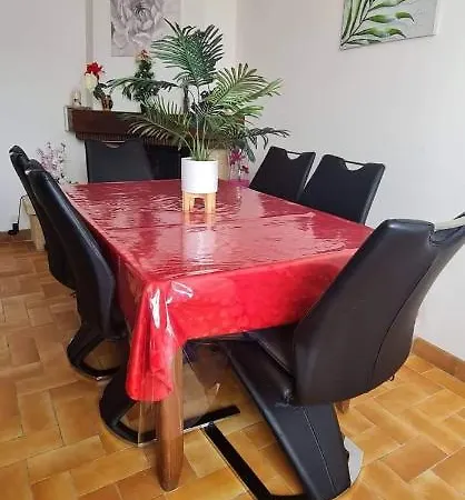 Belle Maison Avec Jardin Rdc T3 De 70m2 Ou Cure Thermale Rochefort (Charente-Maritime)