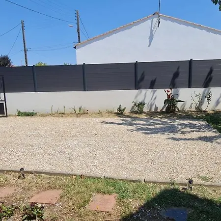 Belle Maison Avec Jardin Rdc T3 De 70m2 Ou Cure Thermale * Rochefort (Charente-Maritime)