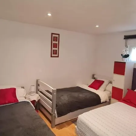 Belle Maison Avec Jardin Rdc T3 De 70m2 Ou Cure Thermale Rochefort-sur-Mer