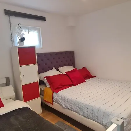 Belle Maison Avec Jardin Rdc T3 De 70m2 Ou Cure Thermale Rochefort (Charente-Maritime)